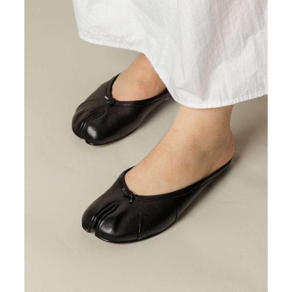 Maison Margiela Tabi Shoes (Women) S39WZ0105
